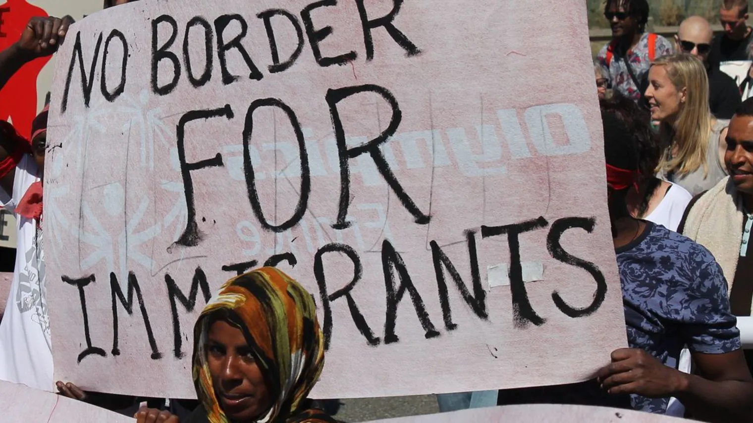 Calais : Solidarité avec nos camarades arretées