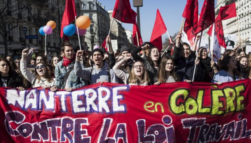Solidarité face aux violences policières !