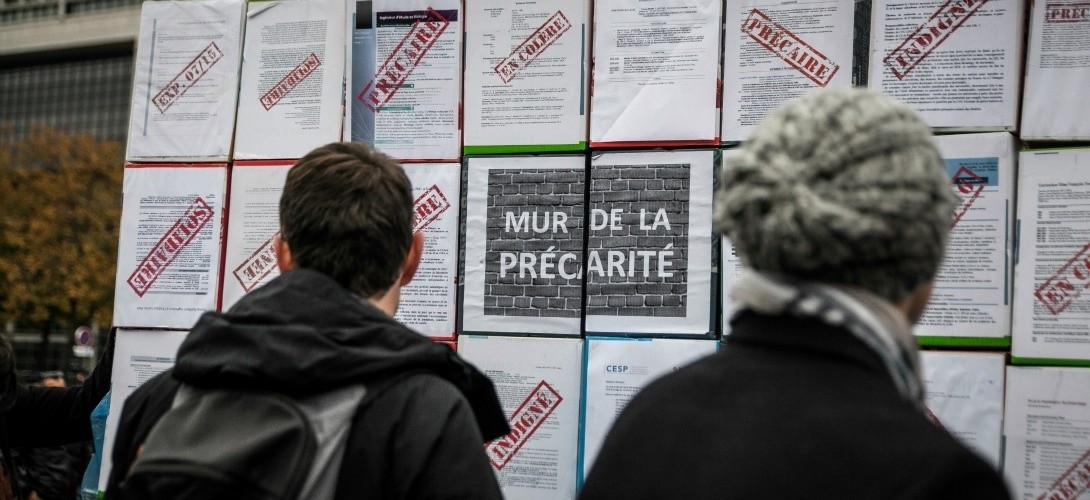 Macron annonce une destruction de l’enseignement supérieur public et gratuit !